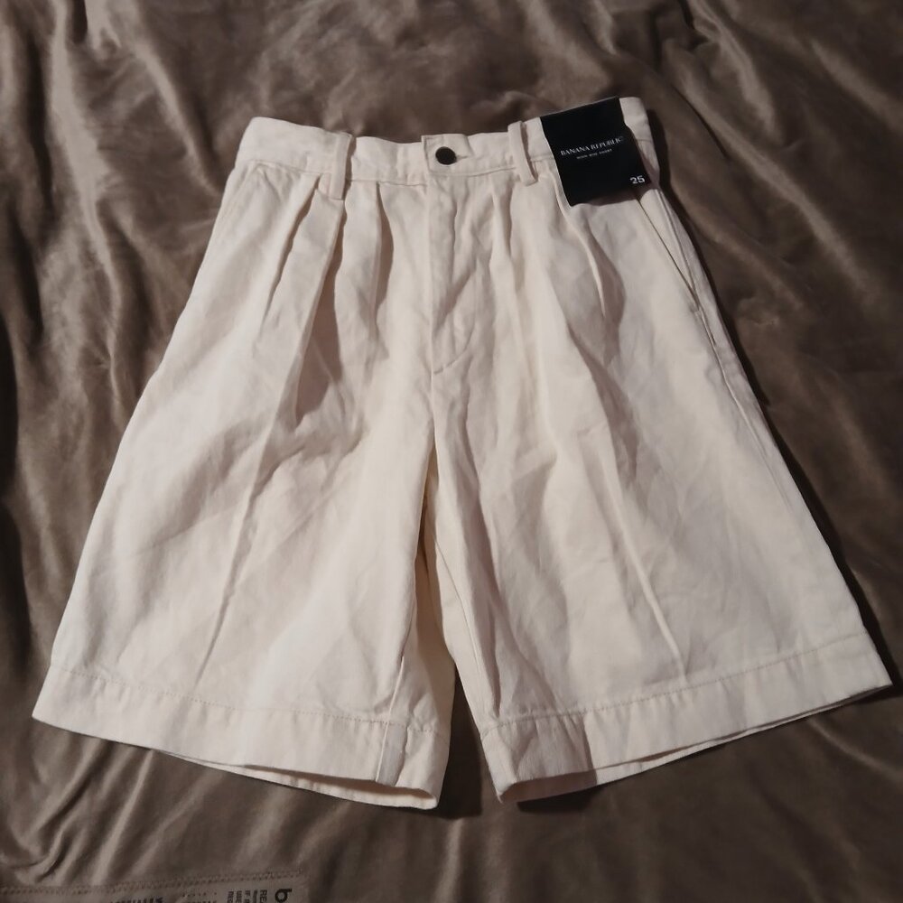 Banana Republic Women's Pleated High-Rise Wide Leg Shorts Ivory NWT